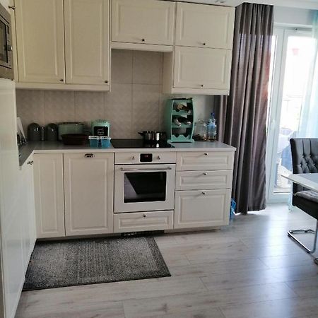 Apartament Rodzinny Sloneczne Tarasy Dziwnówek Exteriör bild